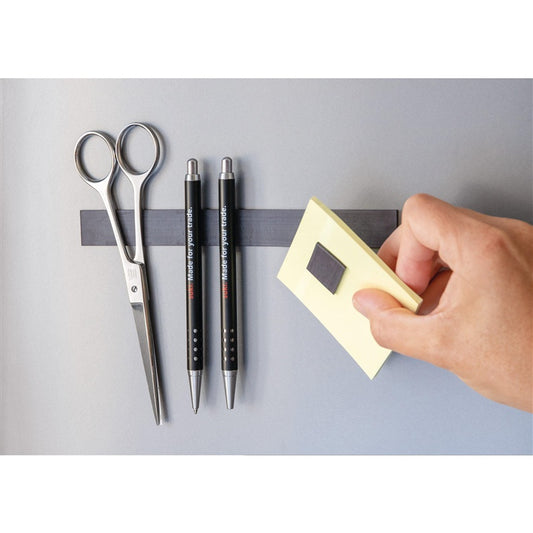 JUOSTA MAGNETINĖ 20X2MM 2.5M