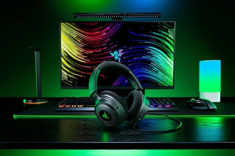 Laidinės žaidimų ausinės Razer Kraken V4 X, juodos