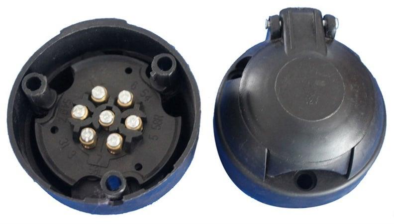 Gniazdo przyczepy samochodowej