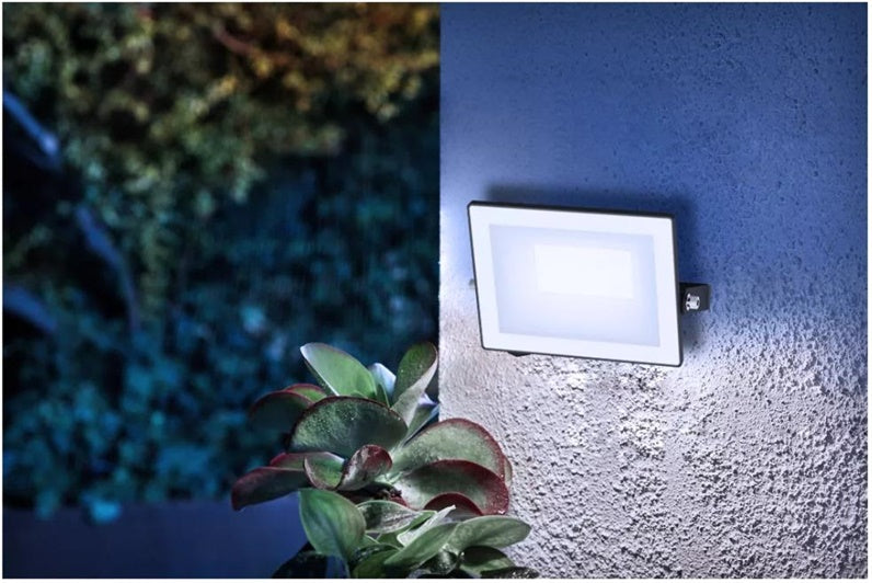 NAŚWIETLACZ LED 20W 2050LM 5000K IP65