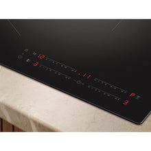 Kaitlentė I Electrolux „SaphirMatt SE®“ EIV83443CT