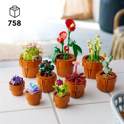 LEGO® Icons Tiny Plants 10329 building set