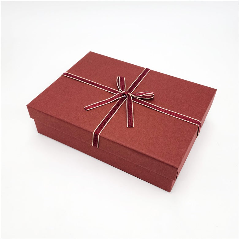 Gift box, various colours, 29×21×9 cm