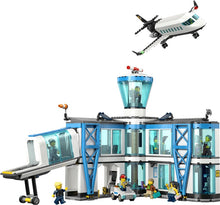 LEGO® City Lotnisko z samolotem 60502 887 el.