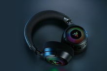 Bezprzewodowy zestaw słuchawkowy do gier Razer Kraken V4, czarny