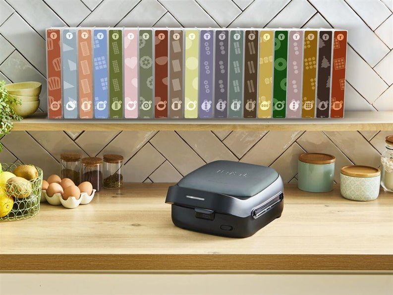 Opiekacz do kanapek - gofrownica Tefal SW862BF0, 700 W