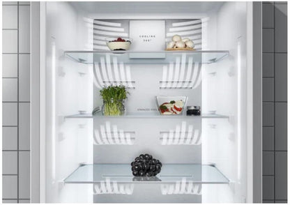 Bottom freezer refrigerator Electrolux LNT7ME32M2
