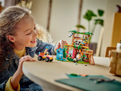 Konstruktorius LEGO® Friends Panda Sanctuary Animal Care
