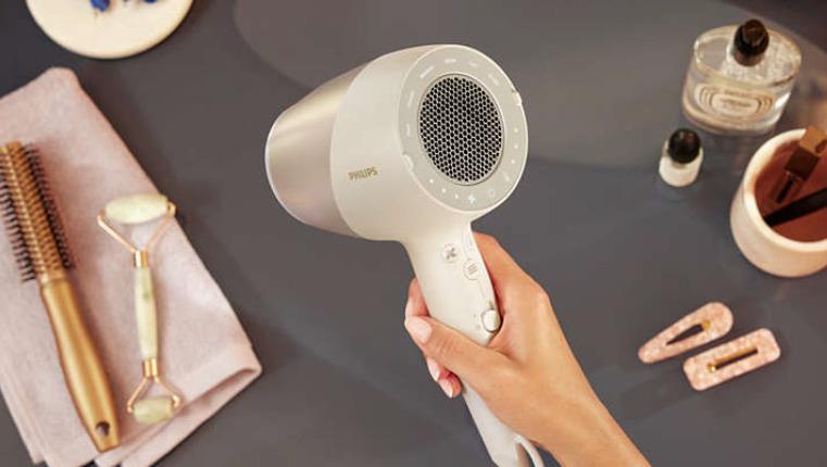 Hair dryer Philips BHD829/00