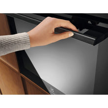 Įmontuojama orkaitė Electrolux EOF3H40BK
