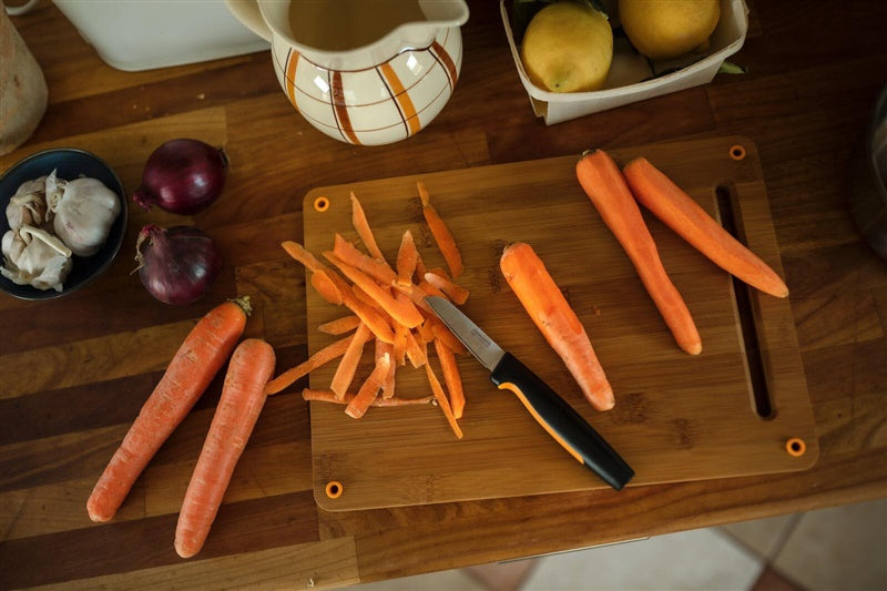 Vegetable peeler FISKARS NEW FF 1057544
