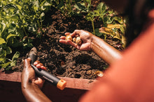 Fiskars Precise Depth Planter