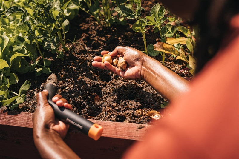 Fiskars Precise Depth Planter