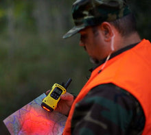 Motorola T92 H2O Two-Way Radio, 10000 m