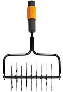 Purentuvas/aeratorius Fiskars Lawn Spiker, 305 mm
