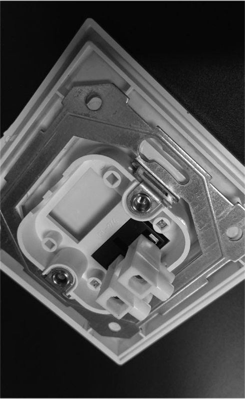 Speaker connection socket LIREGUS EPSILON, white