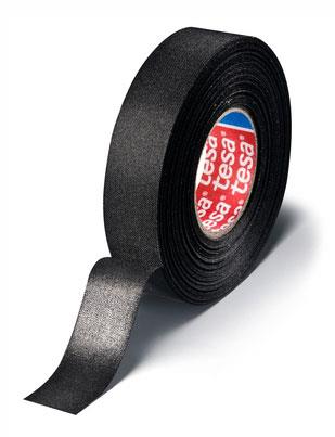 Taśma izolacyjna Tesa, czarna, materiałowa, 19 mm x 20 m