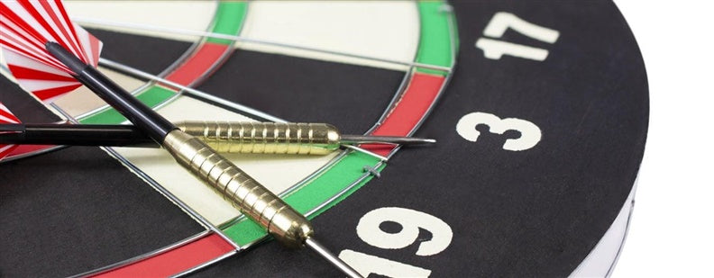 Dartboard HARROWS BRISTOW'S FAMILY with darts