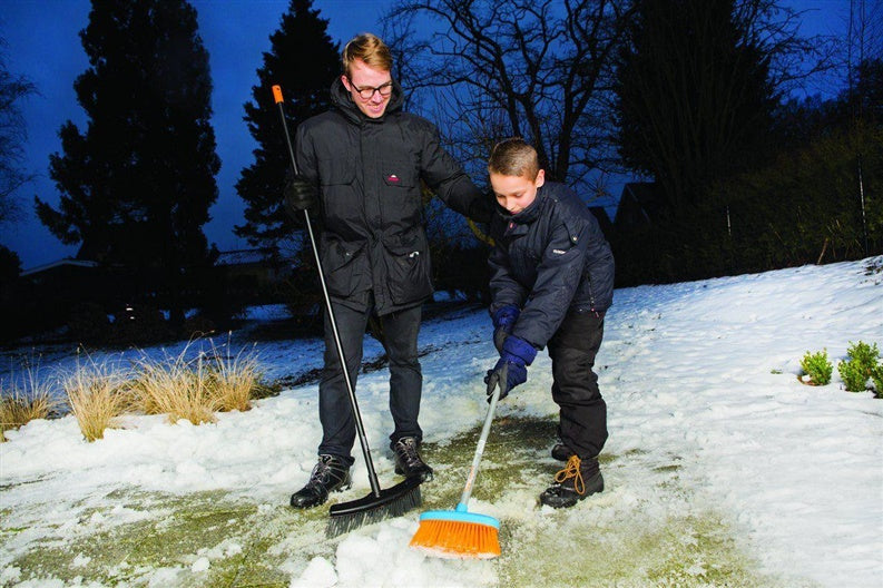 Vaikiška lauko šluota MY FIRST FISKARS™