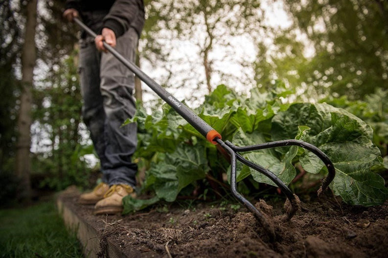 Kultivatorius Fiskars Solid Cultivator