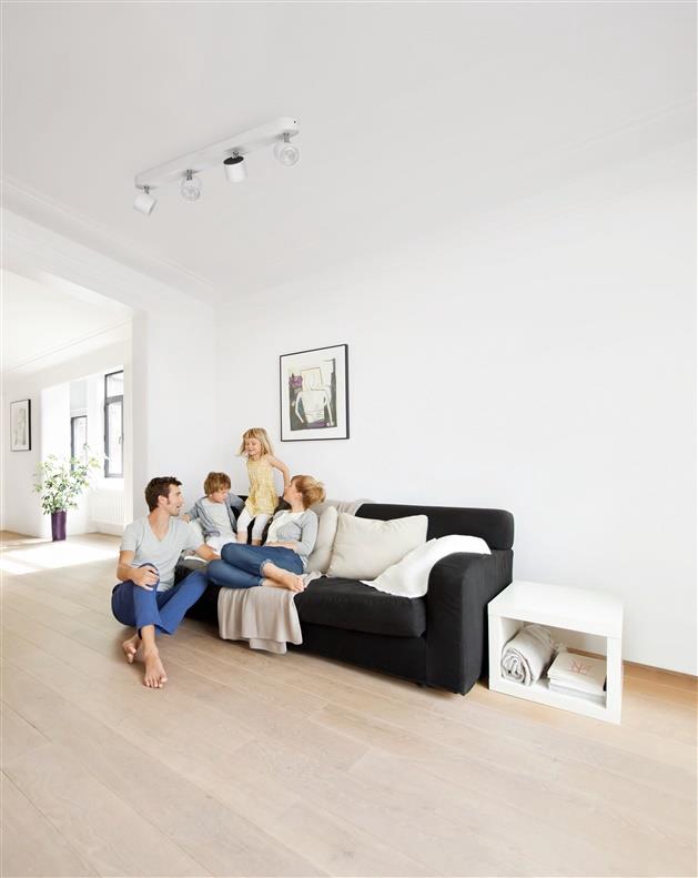 Reflektor PHILIPS STAR 562443116, 4 × 4,5 W, LED