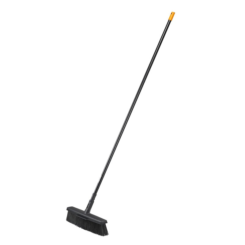 Uniwersalna miotła ogrodowa L Fiskars 1025926, 48 cm