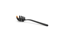 FISKARS FF Pasta spoon