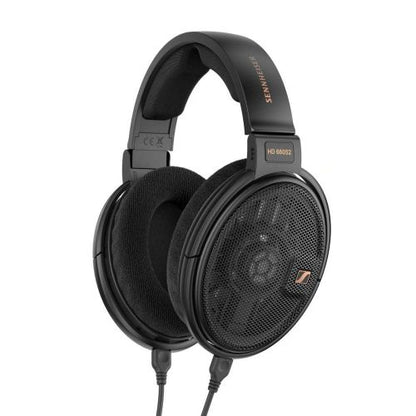 Sennheiser HD 660S2 laidinis ausis apgaubiančios Heaphones su nuimamu laidu, juoda spalva