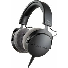 Beyerdynamic DT 700 PRO X 48 Ohm laidinis ausis apgaubiančios Studo ausinės su nuimamu laidu (mini-XLR), juoda spalva
