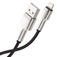 Baseus Lightning Cafule Series Metal duomenų laidas 2.4A 0.25m, juoda spalva