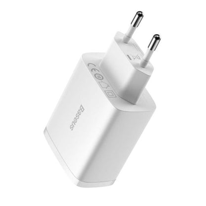 Baseus kelioninis įkroviklis Compact sieninis įkroviklis U+U+U, 17 W (CCXJ020102), balta spalva